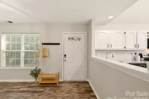 8810 Scotch Heather Way, Charlotte, NC 28277 - Photo 2