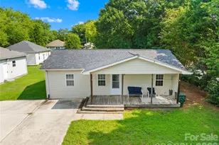 2104 Court Dr, Gastonia, NC 28054 - Photo 2