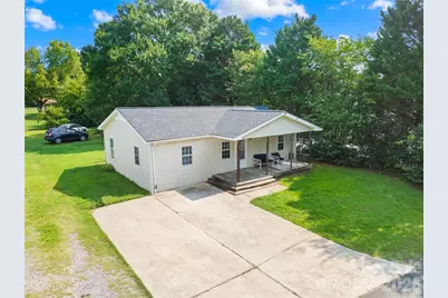 2104 Court Drive, Gastonia, NC 28054 - Photo 4