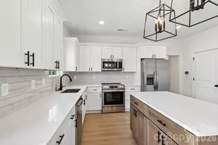 3045 Swallowtail Ln, Kannapolis, NC 28083 - Photo 12