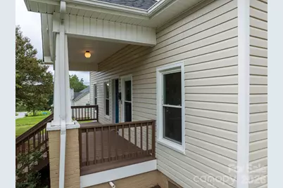 410 Spruce Street SW, Lenoir, NC 28645 - Photo 6