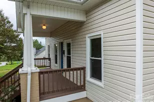 410 Spruce St SW, Lenoir, NC 28645 - Photo 6
