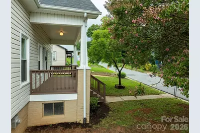 410 Spruce Street SW, Lenoir, NC 28645 - Photo 4
