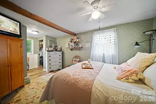 649 Monte Vista Rd, Candler, NC 28715 - Photo 18