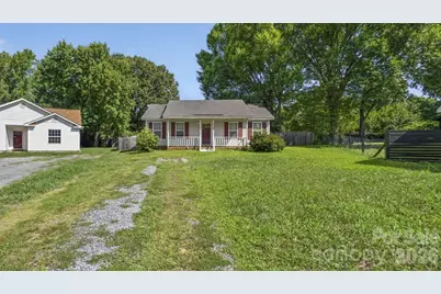 6224 Cottageville Lane, Charlotte, NC 28208 - Photo 2