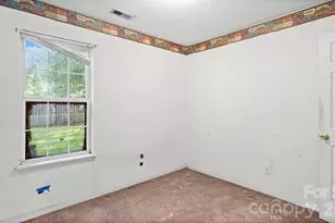 6224 Cottageville Ln, Charlotte, NC 28208 - Photo 12