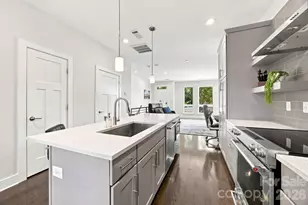 2860 Youngblood St, Charlotte, NC 28203 - Photo 16