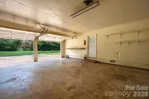 5022 Cheviot Rd, Charlotte, NC 28269 - Photo 10