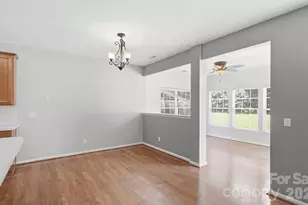 4010 Lawrence Daniel Dr, Matthews, NC 28104 - Photo 8