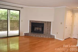 413 W 8th St, Charlotte, NC 28202 - Photo 4
