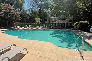 413 W 8th St, Charlotte, NC 28202 - Photo 10