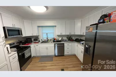 1429 Edgewood Road, Bessemer City, NC 28016 - Photo 8