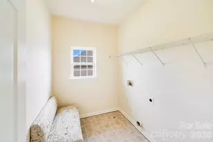 6227 Castlecove Rd, Charlotte, NC 28278 - Photo 8