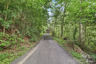 226 Signal Ridge #63, Sylva, NC 28779 - Photo 2