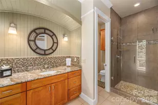 35 Flint Ridge Rd, Bryson City, NC 28713 - Photo 22