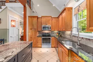 35 Flint Ridge Rd, Bryson City, NC 28713 - Photo 18