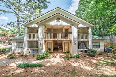 1051 Churchill Downs Court #E, Charlotte, NC 28211 - Photo 2