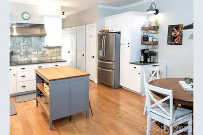 21622 Aftonshire Drive, Cornelius, NC 28031 - Photo 2
