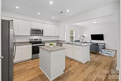 11012 Wickenden Way, Charlotte, NC 28214 - Photo 2