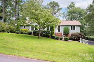 23 S Oaks Cir, Asheville, NC 28806 - Photo 2