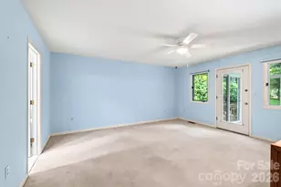 23 S Oaks Cir, Asheville, NC 28806 - Photo 8