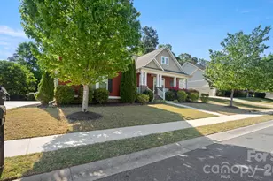 1226 King's Bottom Dr, Fort Mill, SC 29715 - Photo 4
