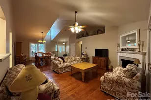 69 Red Cedar Dr, Hendersonville, NC 28792 - Photo 10