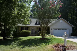 69 Red Cedar Dr, Hendersonville, NC 28792 - Photo 1