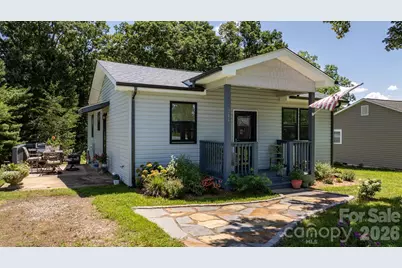 244 Holly Street, Hudson, NC 28638 - Photo 2