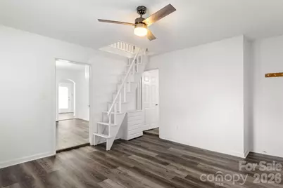 609 S Oak Street, Gastonia, NC 28054 - Photo 6