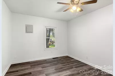 609 S Oak Street, Gastonia, NC 28054 - Photo 16
