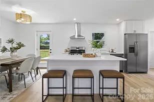 3826 Sudbury Rd, Charlotte, NC 28205 - Photo 8