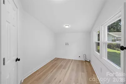 3826 Sudbury Road, Charlotte, NC 28205 - Photo 18