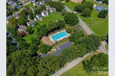 11132 Chastain Parc Drive, Charlotte, NC 28216 - Photo 22