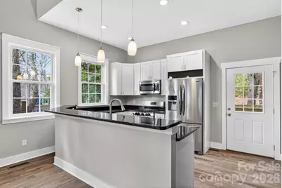 155 N Fork Road, Black Mountain, NC 28711 - Photo 6
