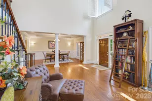16506 Doves Canyon Ln, Charlotte, NC 28278 - Photo 10