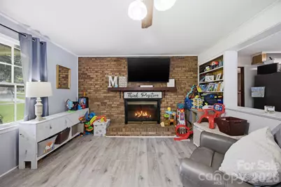 302 Charlotte Street, Alexis, NC 28006 - Photo 6