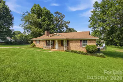 302 Charlotte Street, Alexis, NC 28006 - Photo 2