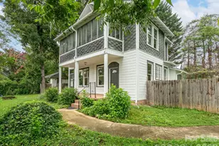 111-113 Stewart St, Hendersonville, NC 28792 - Photo 1