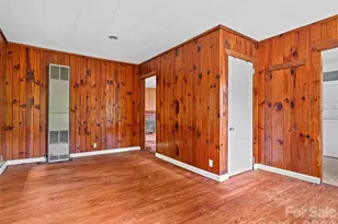 111-113 Stewart St, Hendersonville, NC 28792 - Photo 40
