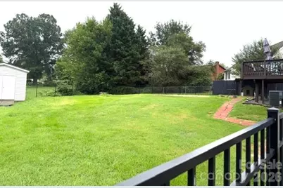 1772 Woodridge Circle, Hickory, NC 28602 - Photo 16