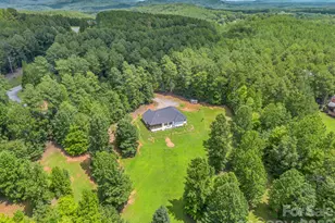 21 Rock Rdg Rd, Mill Spring, NC 28756 - Photo 6