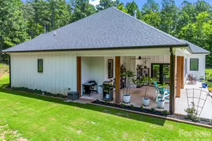 21 Rock Rdg Rd, Mill Spring, NC 28756 - Photo 40