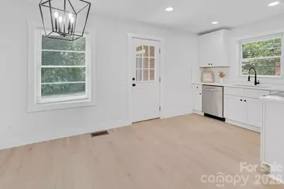 1351 Orvis Street, Charlotte, NC 28216 - Photo 8