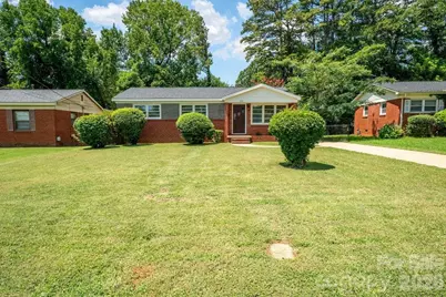 1351 Orvis Street, Charlotte, NC 28216 - Photo 28