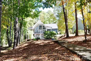 3645 Lake Bluff Dr, Sherrills Ford, NC 28763 - Photo 2