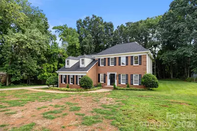13110 Graymist Drive, Charlotte, NC 28215 - Photo 4