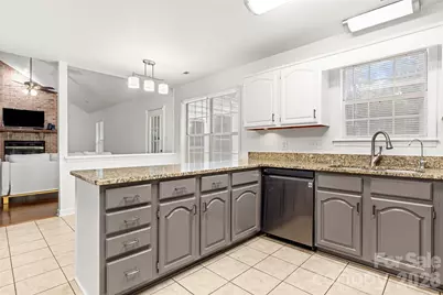 13110 Graymist Drive, Charlotte, NC 28215 - Photo 12