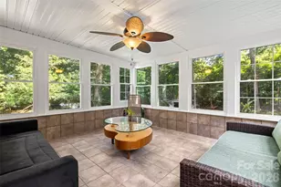 13110 Graymist Dr, Charlotte, NC 28215 - Photo 18