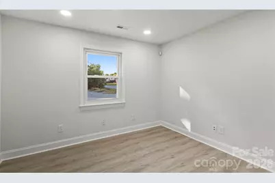 679 Oakridge Farm Highway, Mooresville, NC 28115 - Photo 14